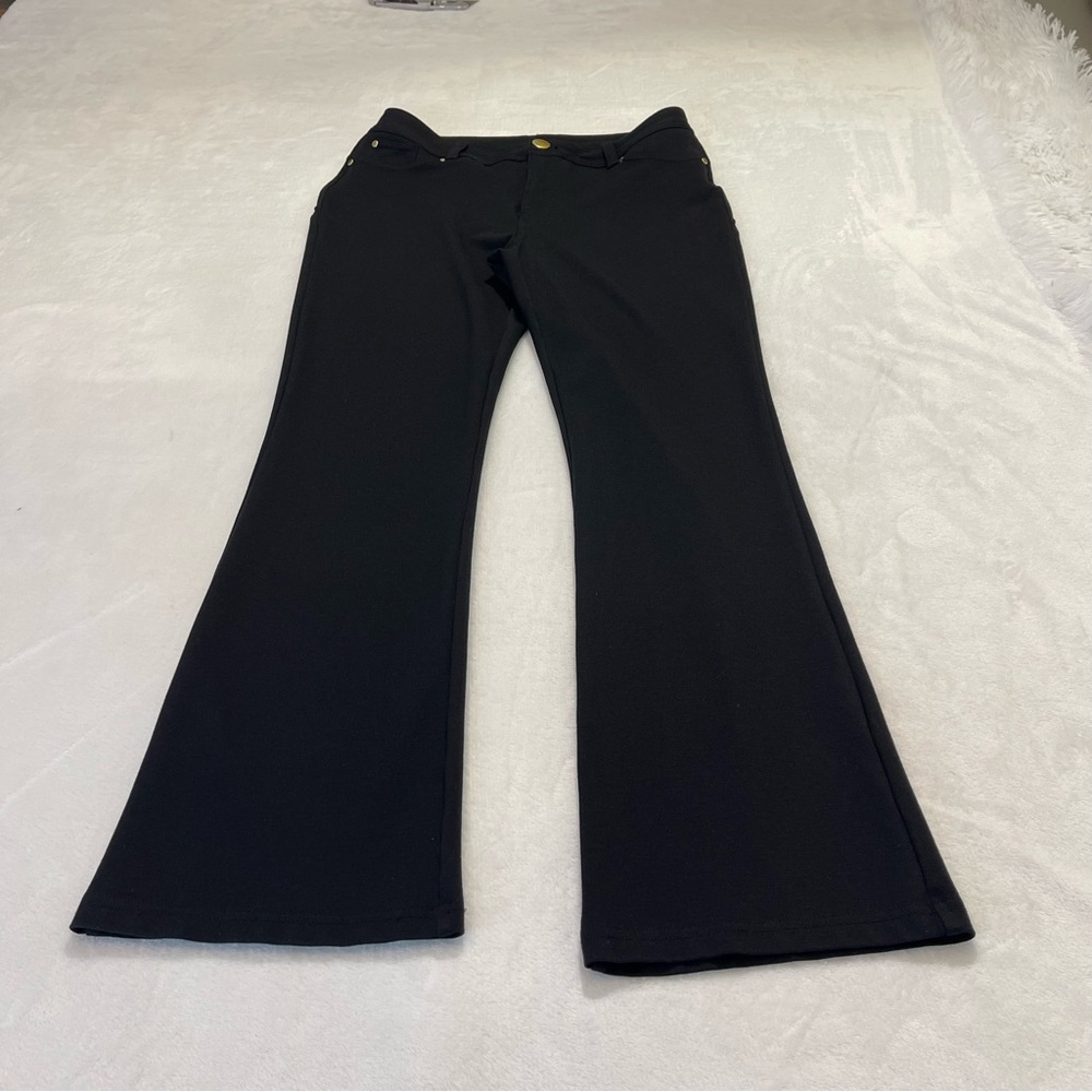 IMAN WOMENS SIZE 8 BLACK PANTS.